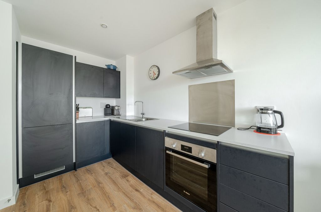 Property photo 3 of 10 1422591-5-69B1c68...