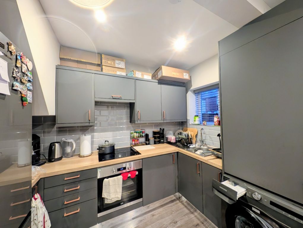 Property photo 2 of 11 Picture No. 10