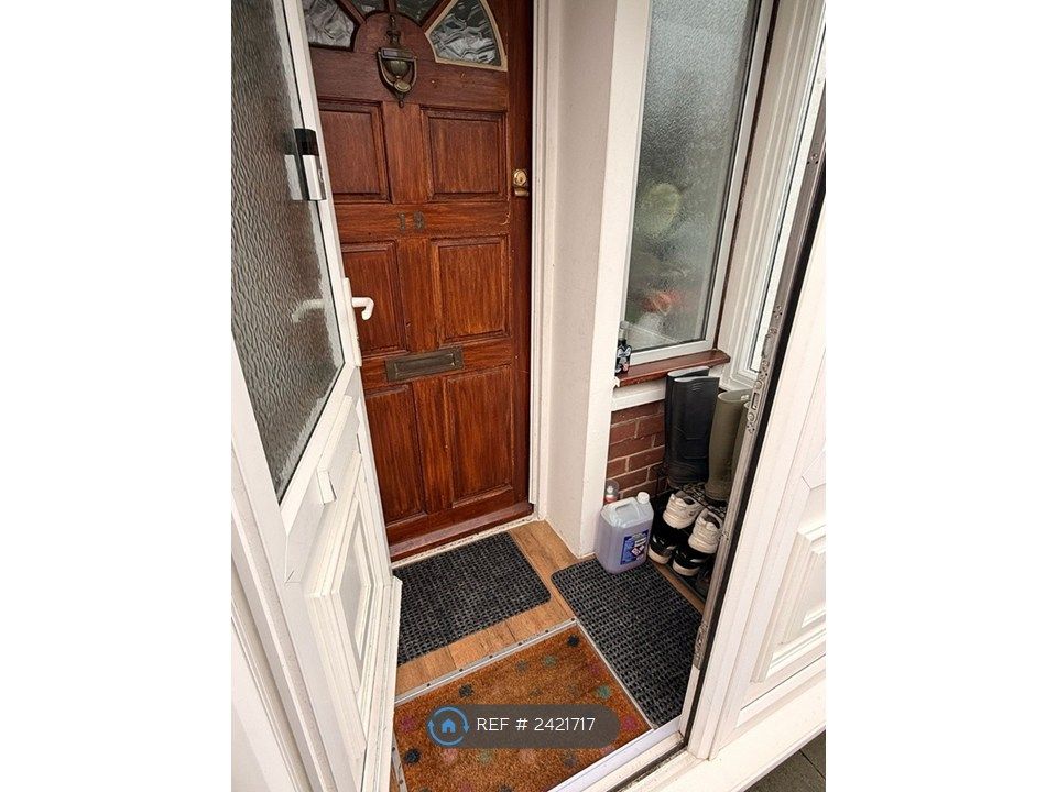 Property photo 1 of 25