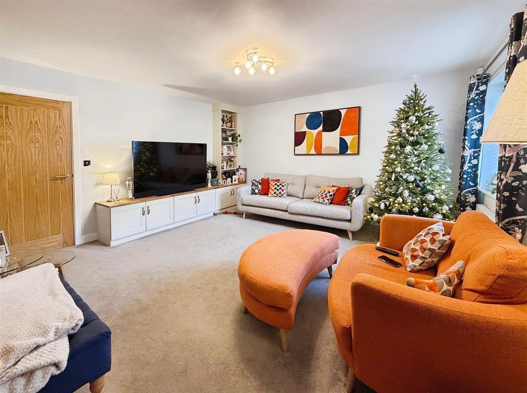 Property photo 3 of 27 Reception Room