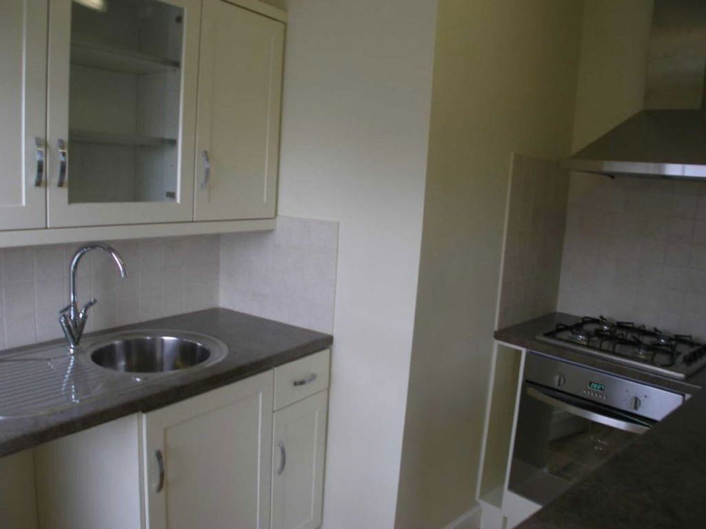 Property photo 3 of 4