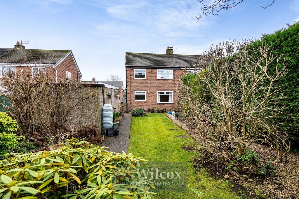 Property photo 2 of 4