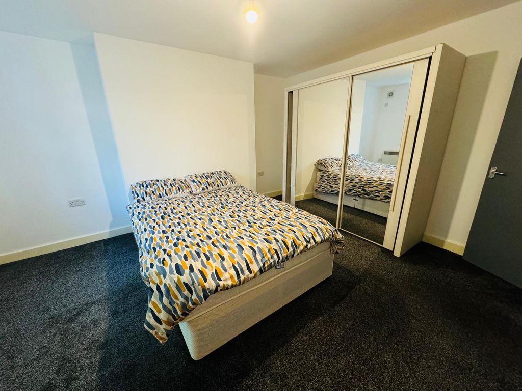 Property photo 2 of 4