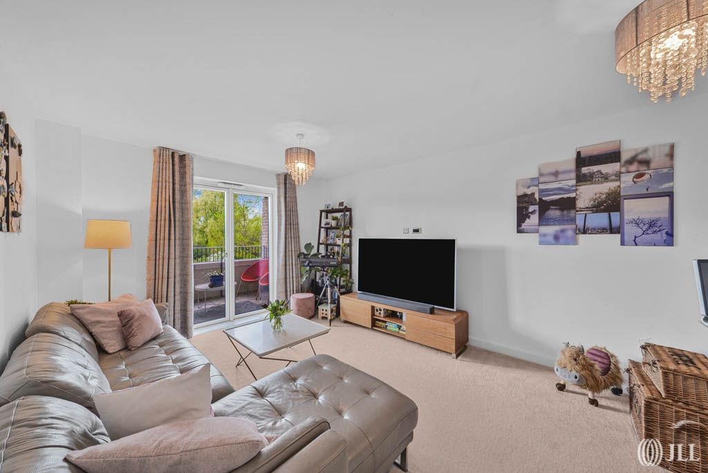 Property photo 3 of 24