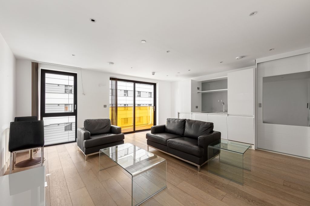 Property photo 1 of 12 Kensington Apartm...