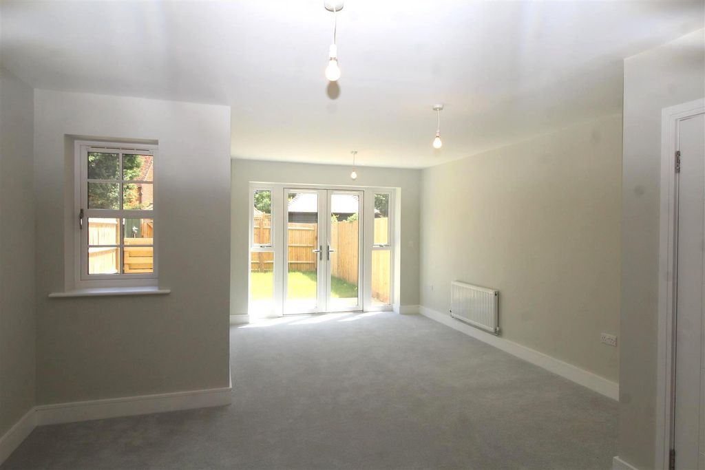 Property photo 3 of 15 Open Plan Reception