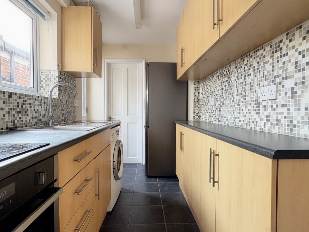 Property photo 3 of 12 4578305