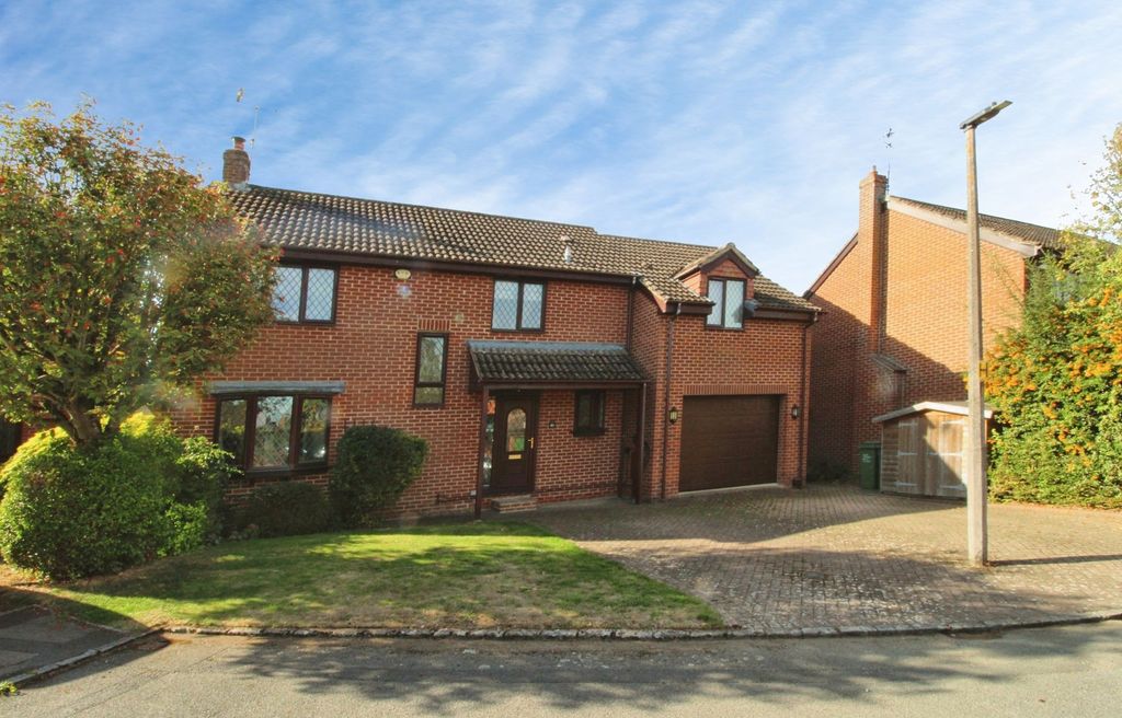 Property photo 1 of 16