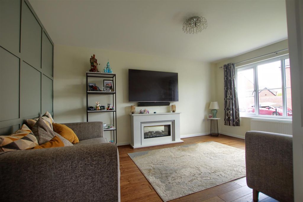 Property photo 3 of 12 Sc3.Jpg