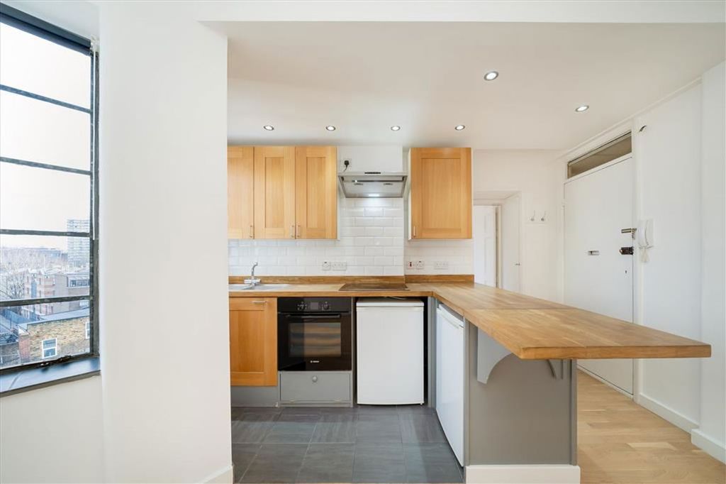 Property photo 3 of 5