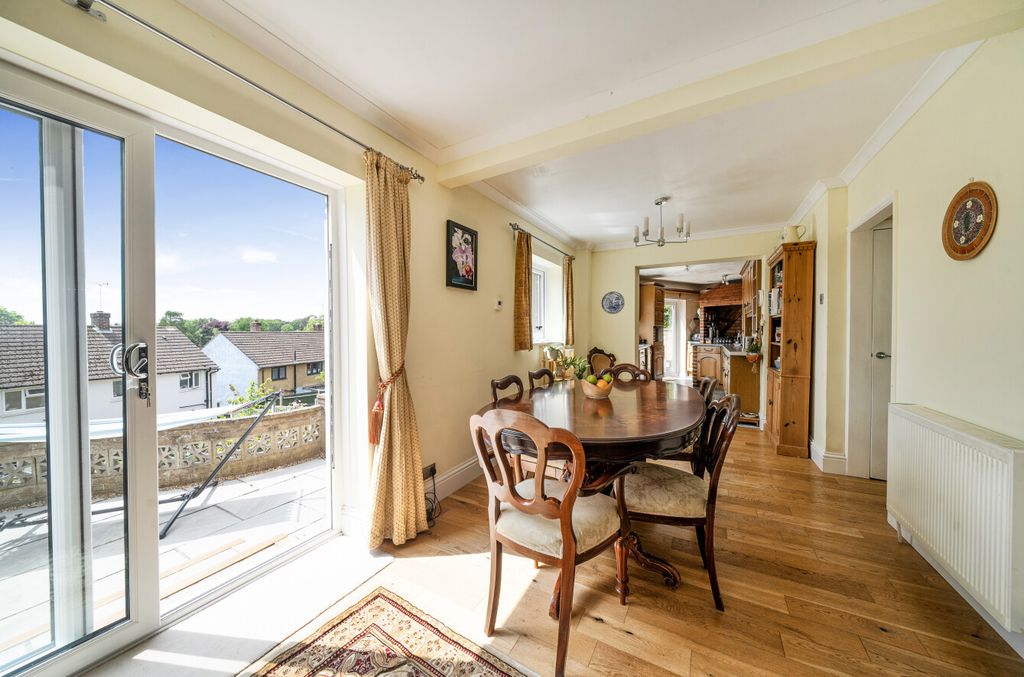 Property photo 3 of 22 1446236-18-69Fc83...