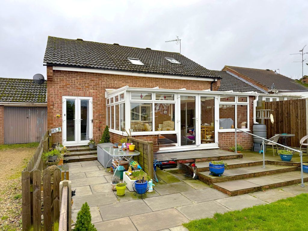 Property photo 1 of 18