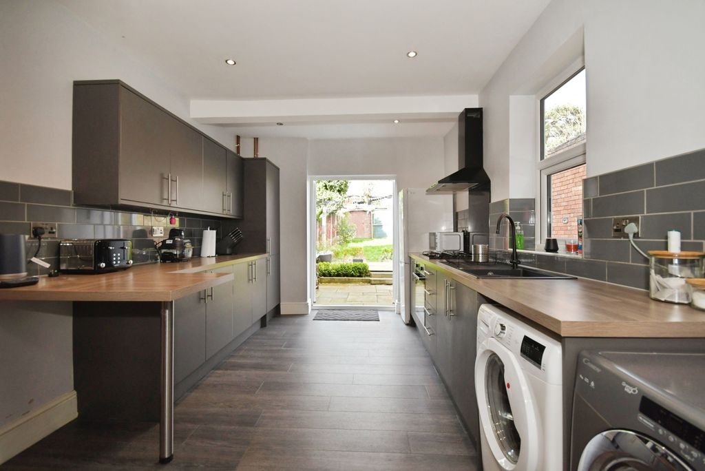 Property photo 2 of 20 Pbox-Img.Jpg