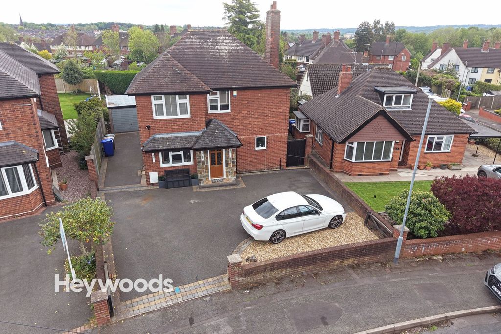 Property photo 1 of 49