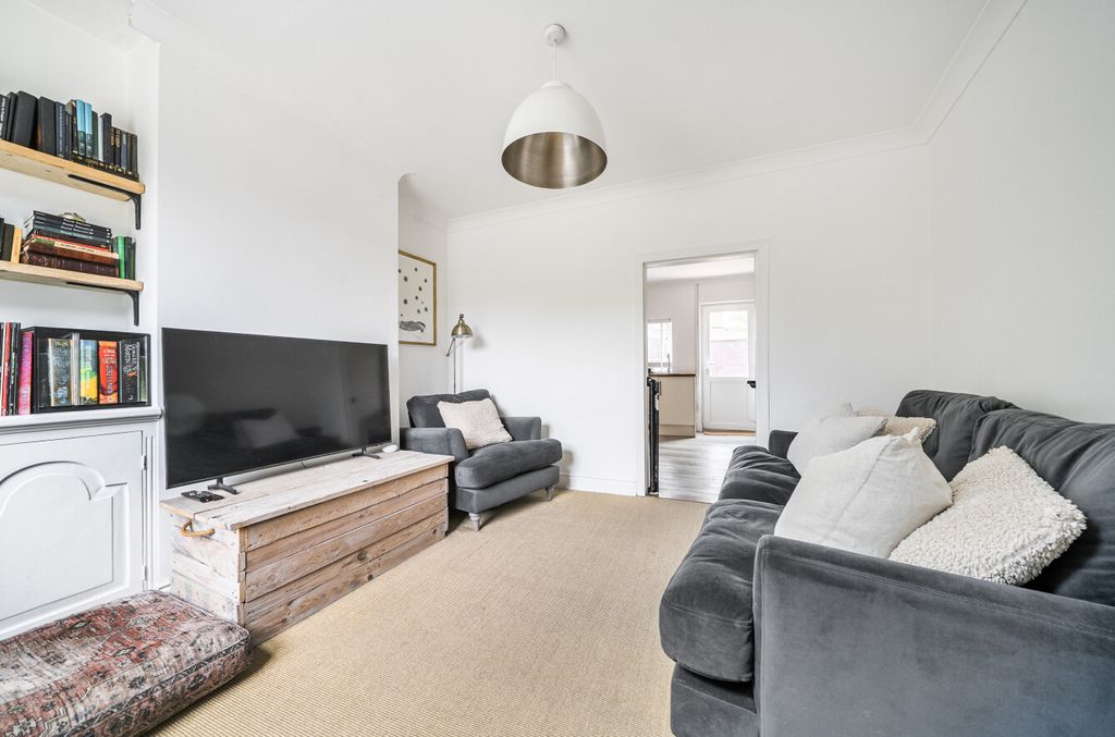 Property photo 3 of 12 1488611 (12)