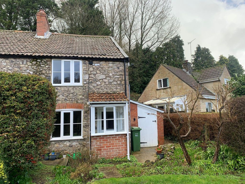 Property photo 3 of 5 Exterior 1 - 2.Jpg