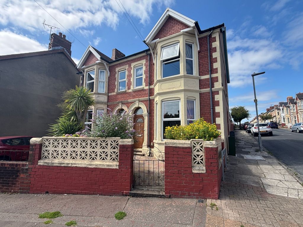 Property photo 1 of 34