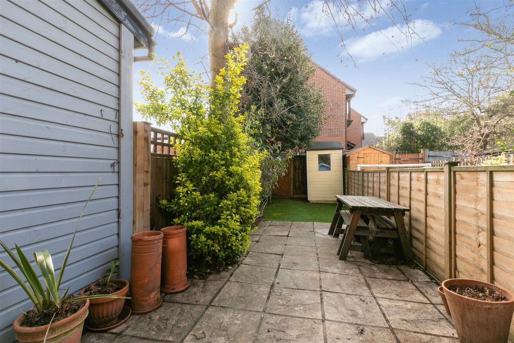 Property photo 3 of 14