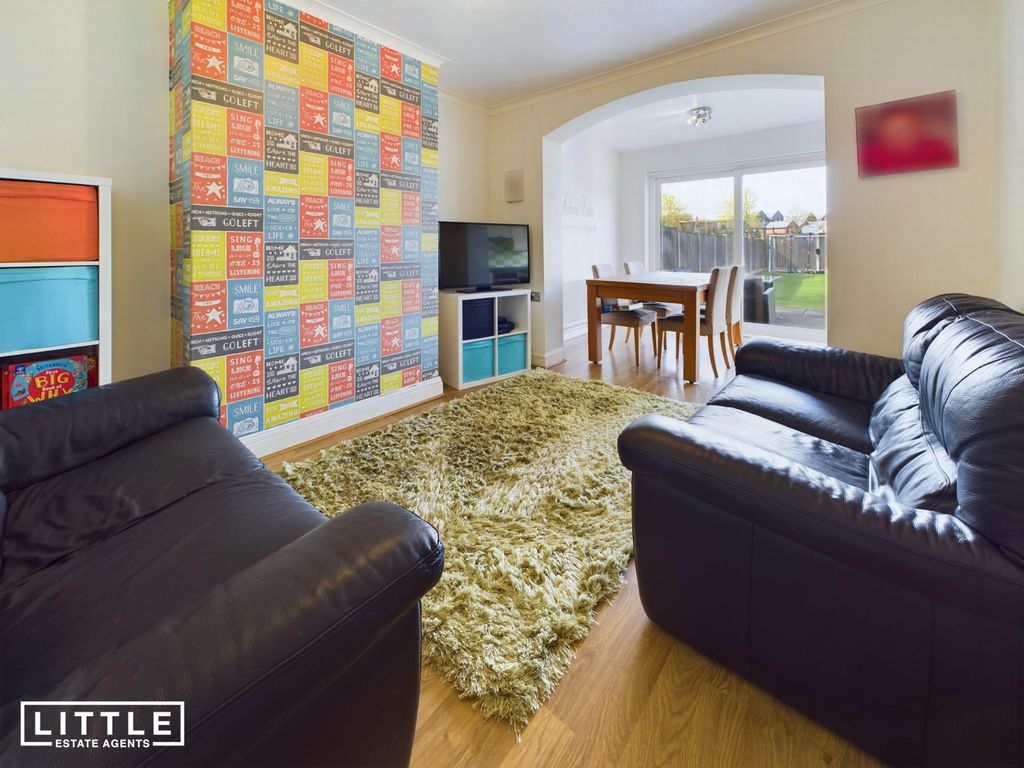 Property photo 3 of 24 Photo 8