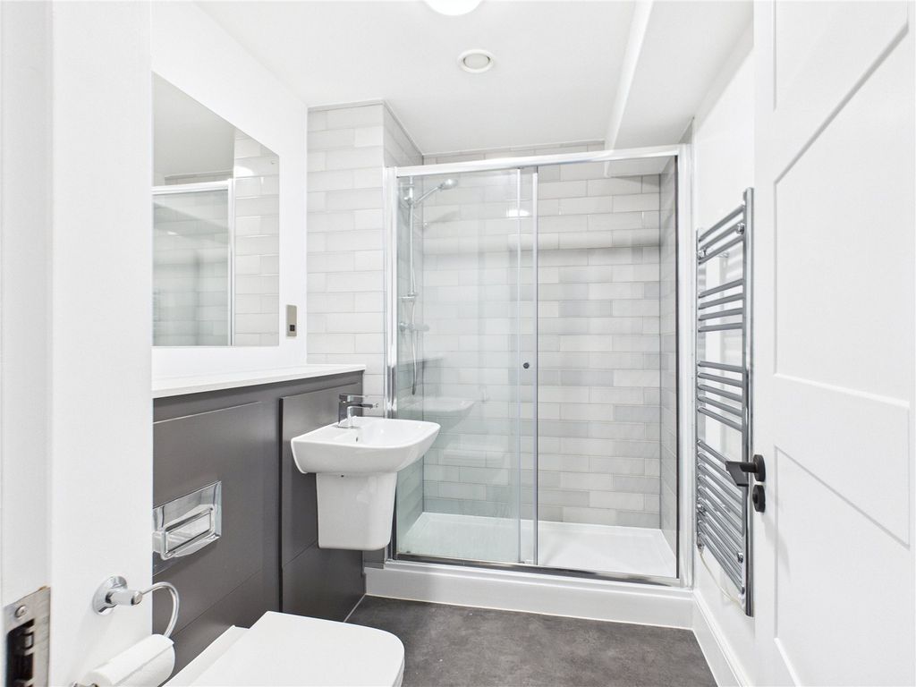 Property photo 3 of 4 Picture No. 06