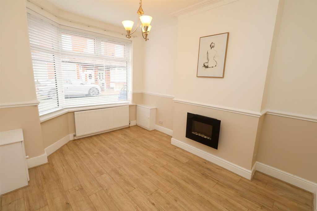 Property photo 2 of 16 Bg2A8519.Jpg