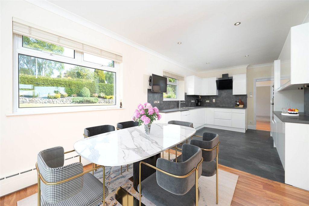 Property photo 3 of 46 Picture No. 62