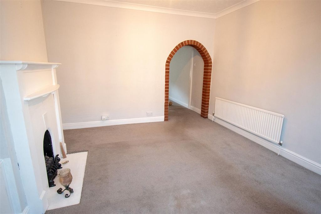 Property photo 3 of 17 Photo 26-09-2025, 08 47 12.Jpg