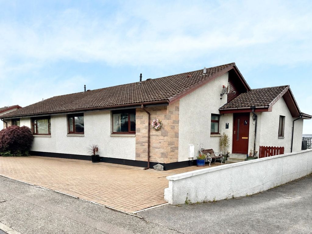 Property photo 1 of 27