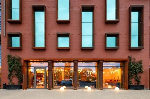 Property photo 1 of 2