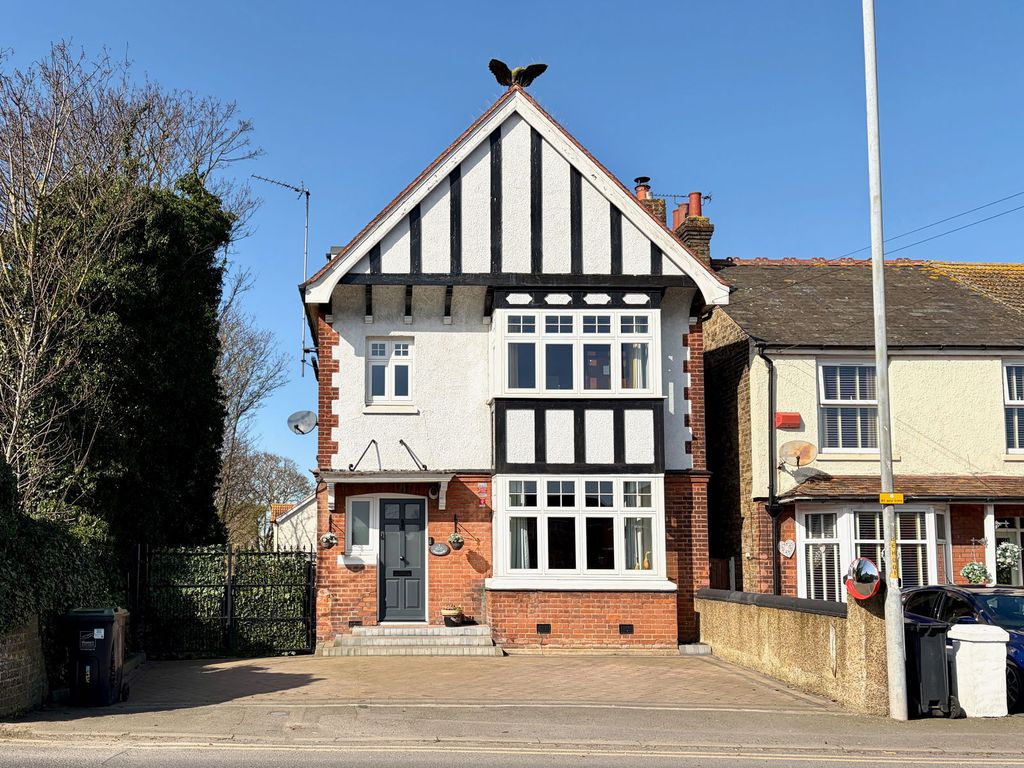 Property photo 1 of 27