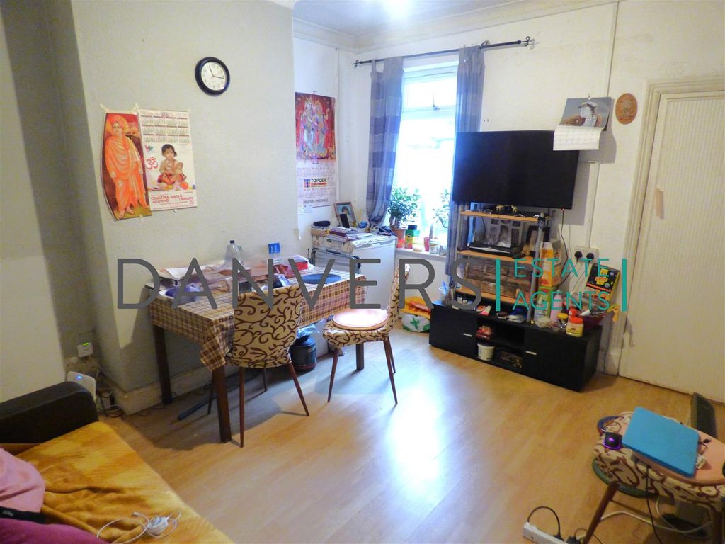 Property photo 1 of 6 P1230761.Jpg