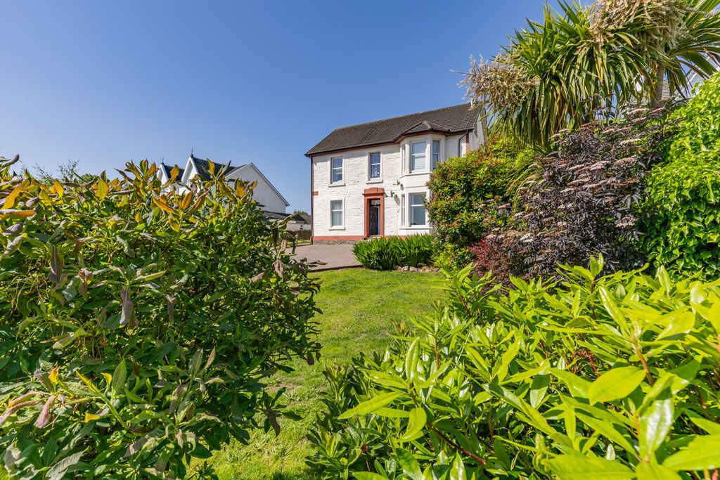 Additional image 17 of 3 bed flat for saleEccles Road, Argyll & Bute PA23