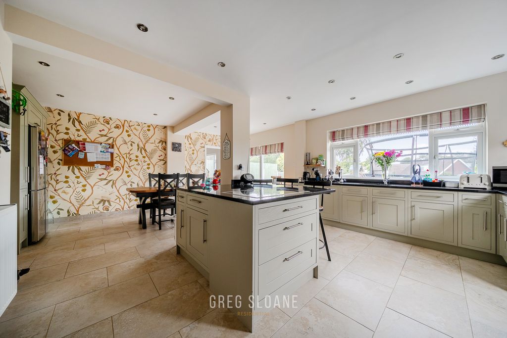 Property photo 2 of 21 1500403-7-6A750d0B0F694