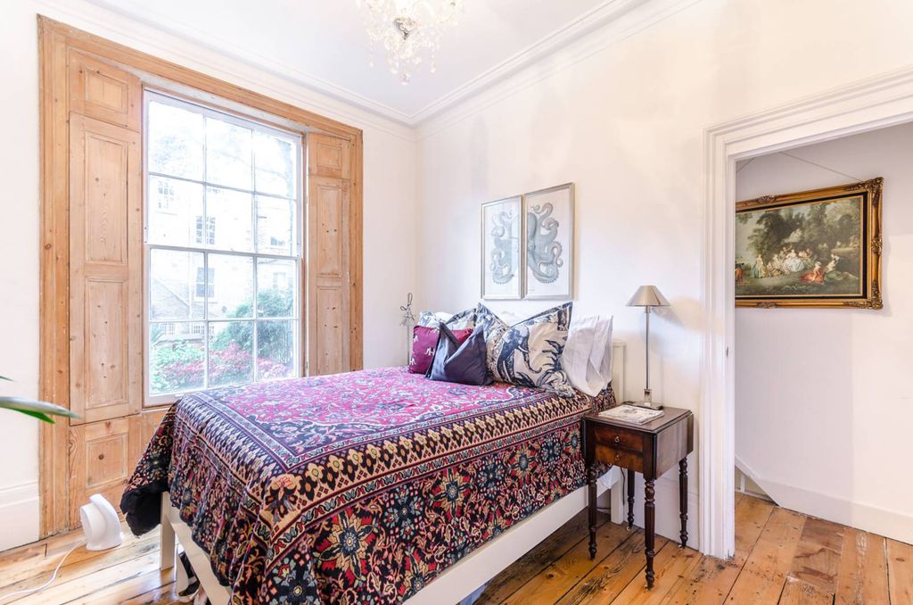 Property photo 3 of 7