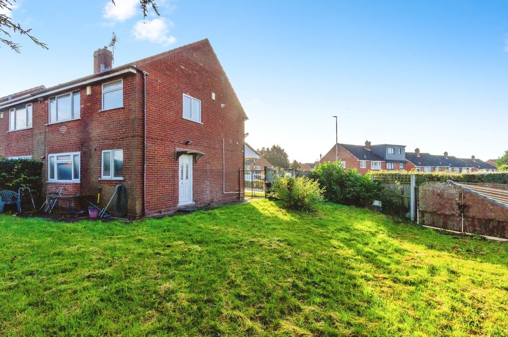 Property photo 2 of 19 Photograph