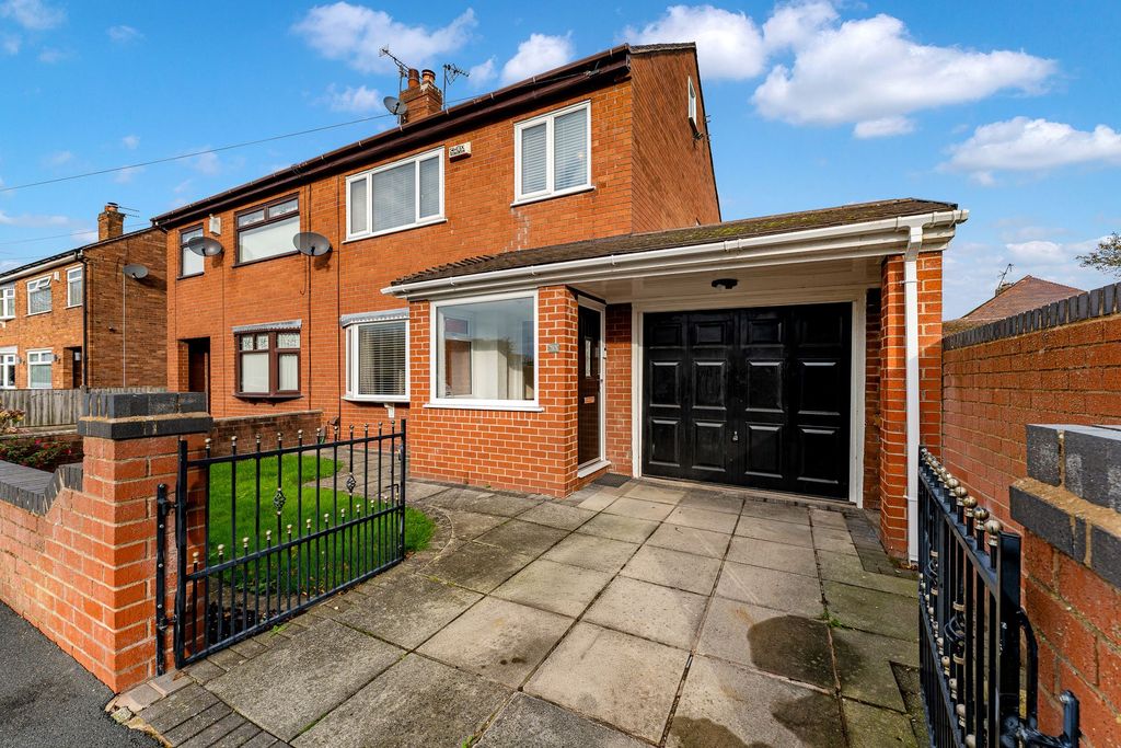 Property photo 1 of 25