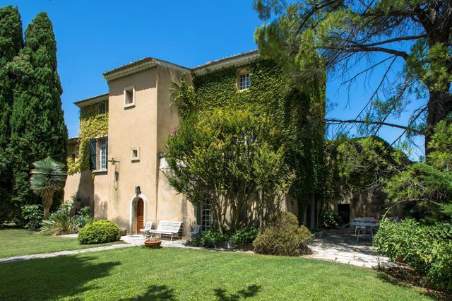 Property photo 3 of 7