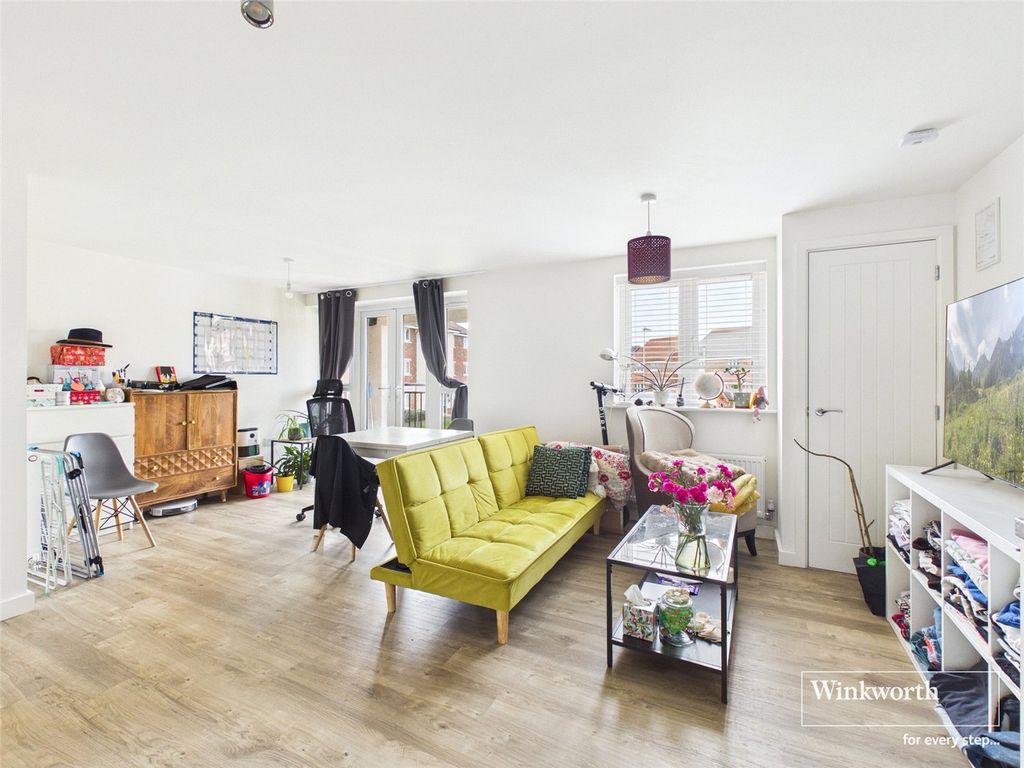 Property photo 3 of 9 Picture No. 06