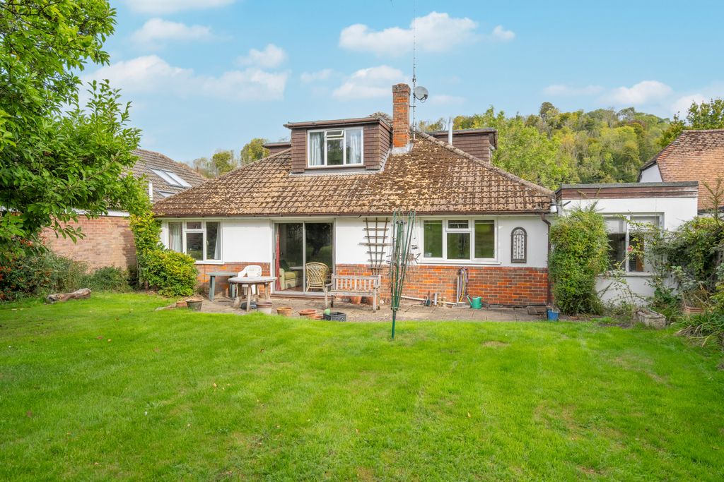 Property photo 3 of 24 Picture No. 04
