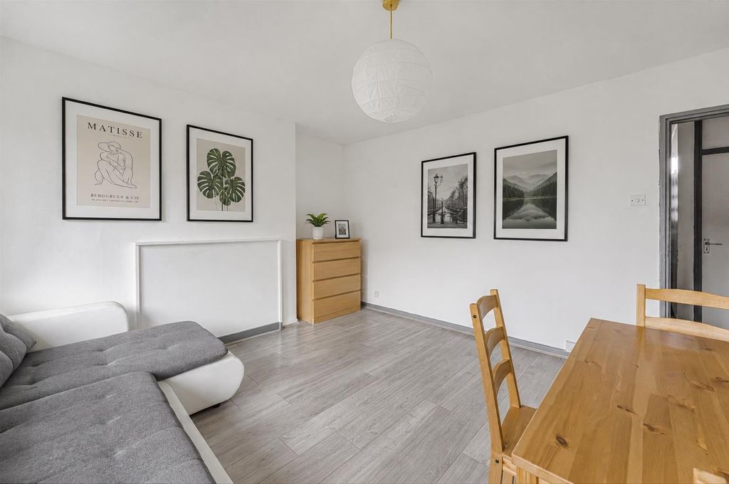 Property photo 1 of 15 3.Jpg