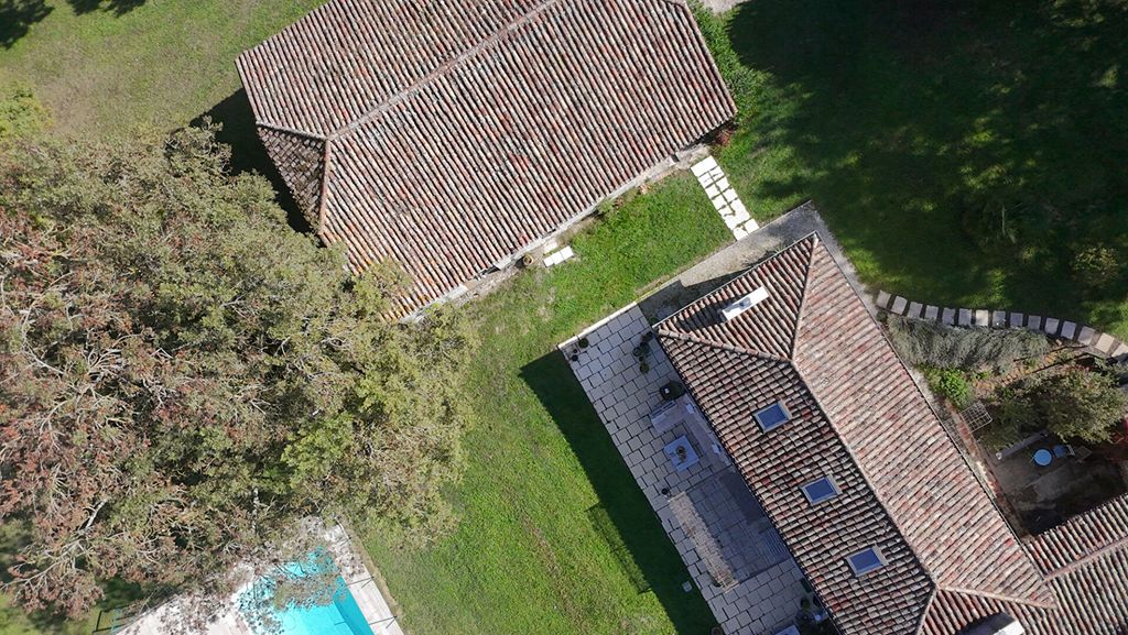 Property photo 3 of 25