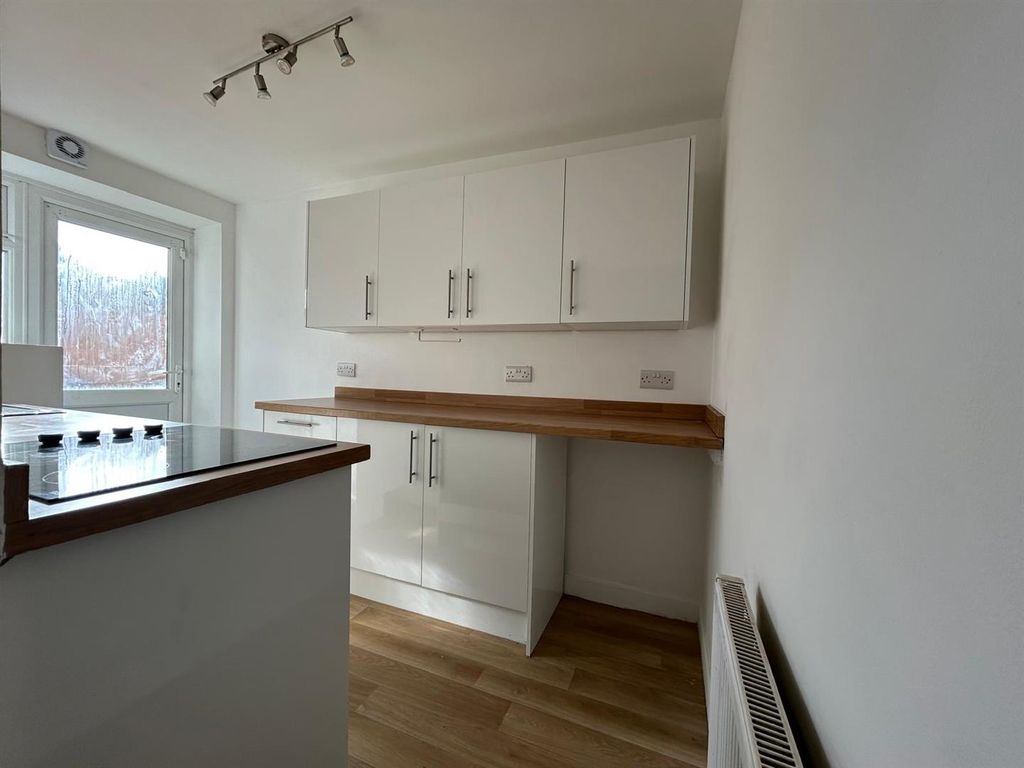 Property photo 1 of 5 Whatsapp Image 2026-10-27 At 12.06.17 (3).Jpeg