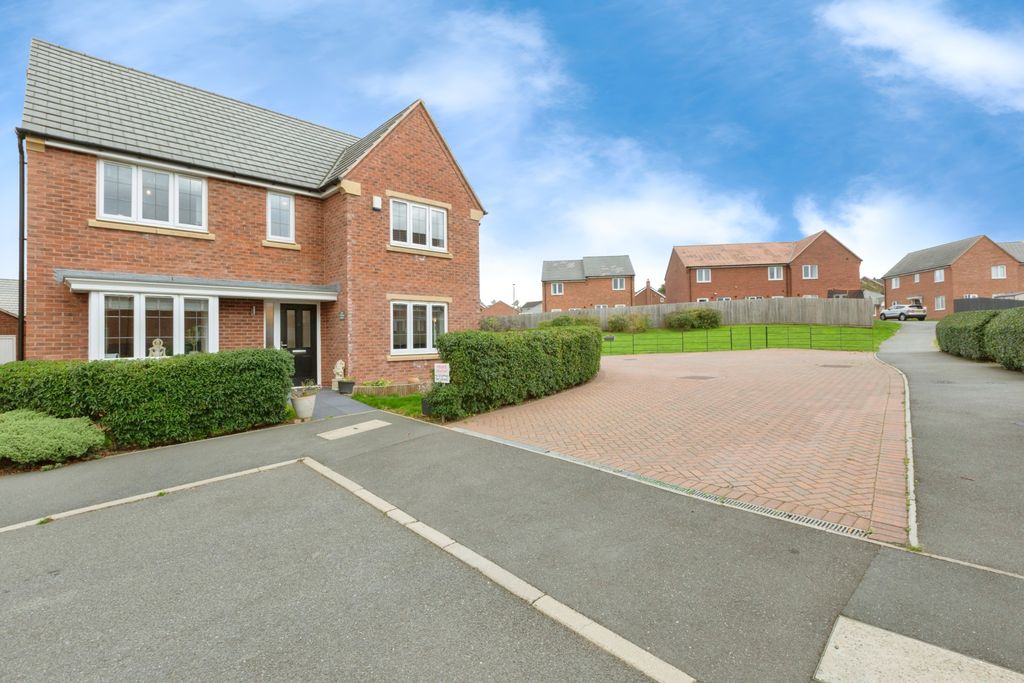 Property photo 1 of 29 Img_1947