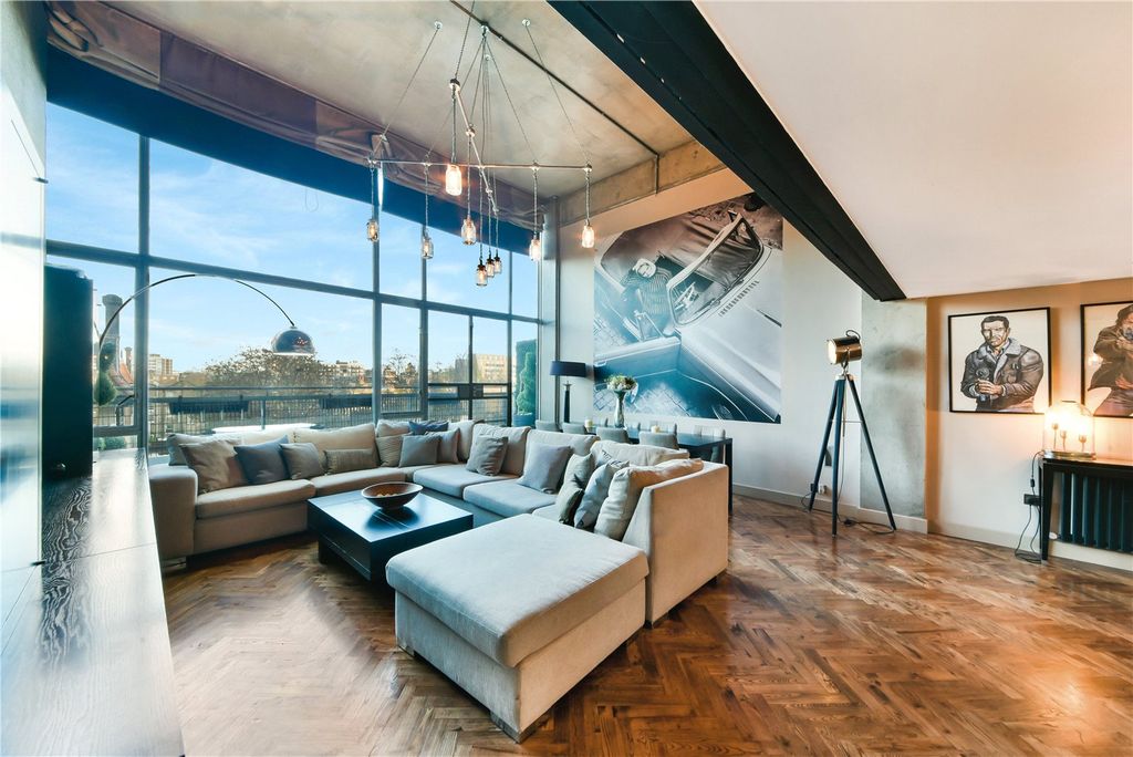 Property photo 1 of 12 Picture No. 02