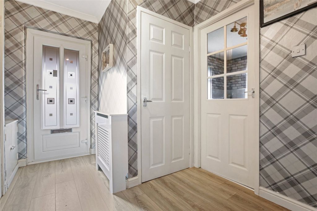 Property photo 3 of 21 Picture No. 03