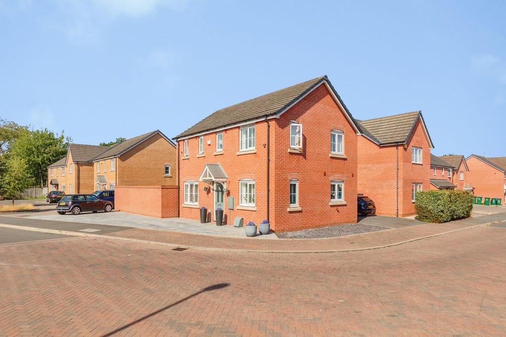 Property photo 1 of 20 Pbox-Img.Jpg