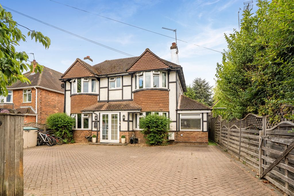 Property photo 1 of 15