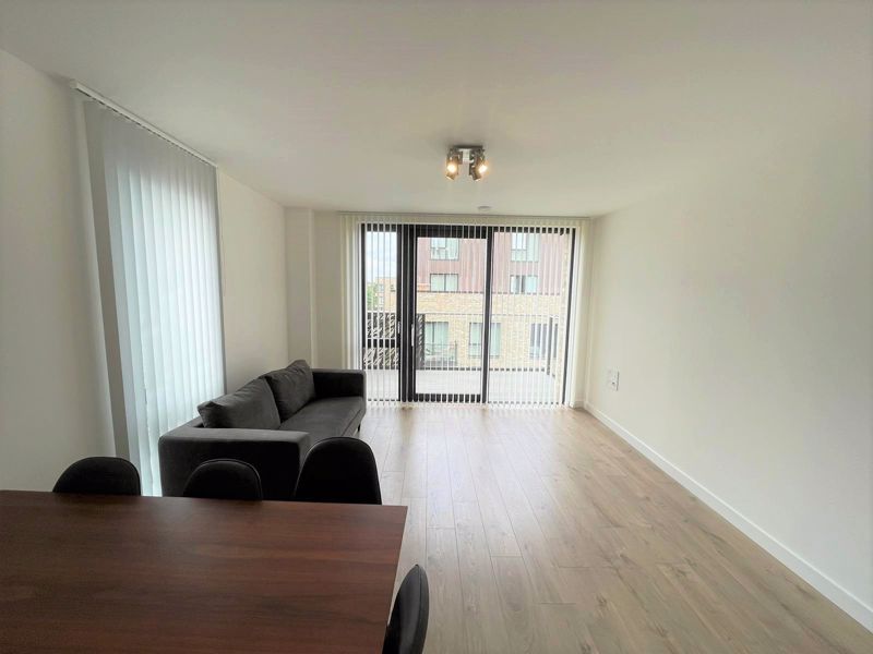 Property photo 3 of 6 Photo 5