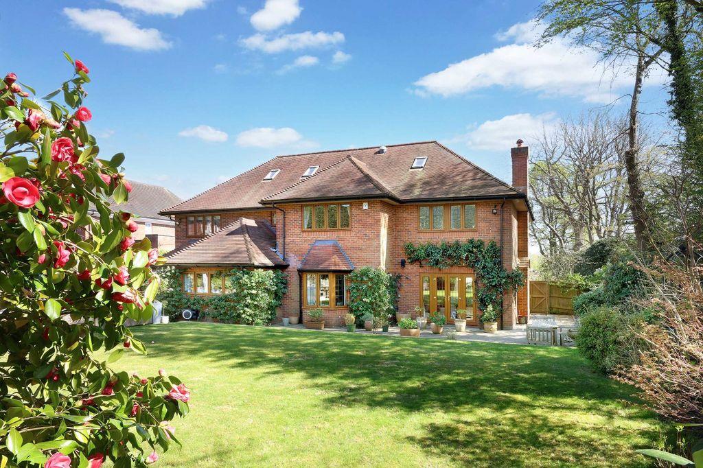 Property photo 3 of 26 Picture No. 06