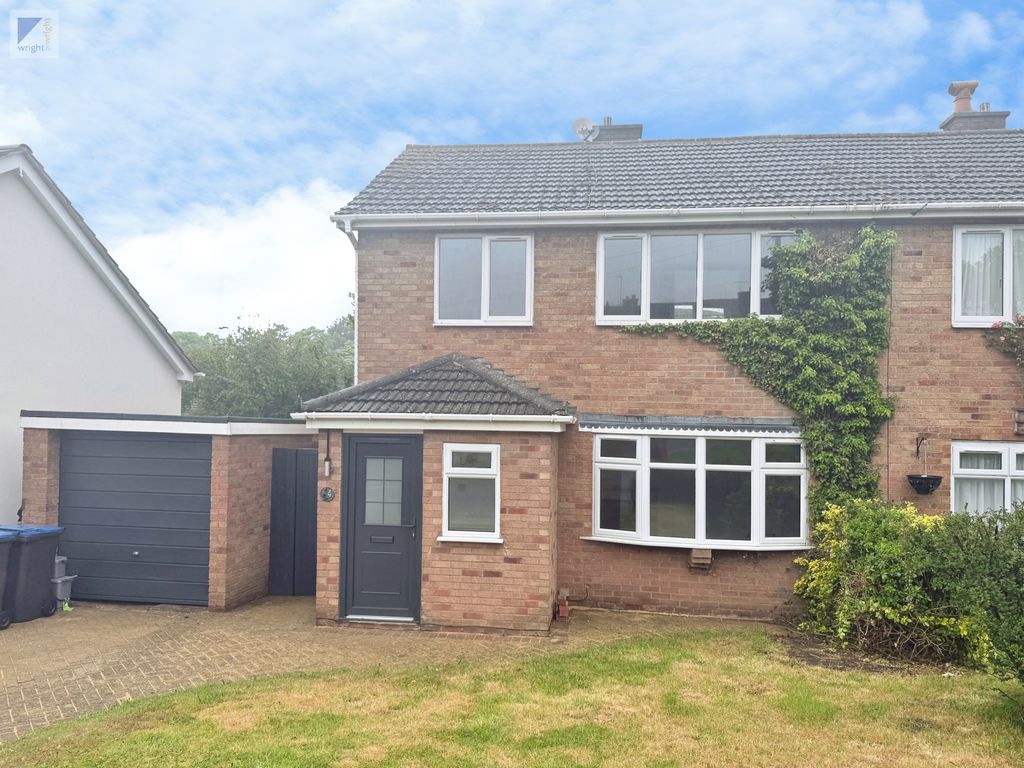 Property photo 1 of 15 Redmoor Close, Market Bosworth
